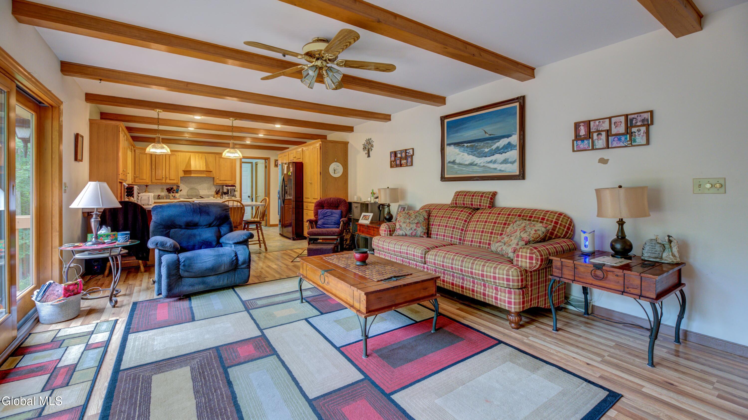 172 Wesskum Woods Road Gloversville NY 12078