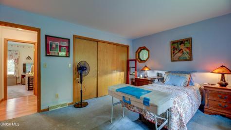 172 Wesskum Woods Road Gloversville NY 12078