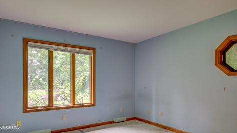 172 Wesskum Woods Road Gloversville NY 12078