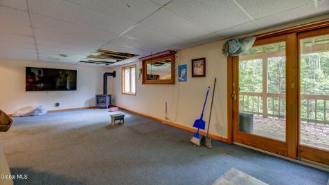 172 Wesskum Woods Road Gloversville NY 12078