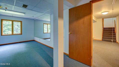 172 Wesskum Woods Road Gloversville NY 12078