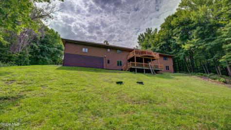 172 Wesskum Woods Road Gloversville NY 12078