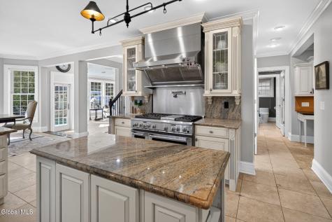 245 Menlo Park Road Niskayuna NY 12309