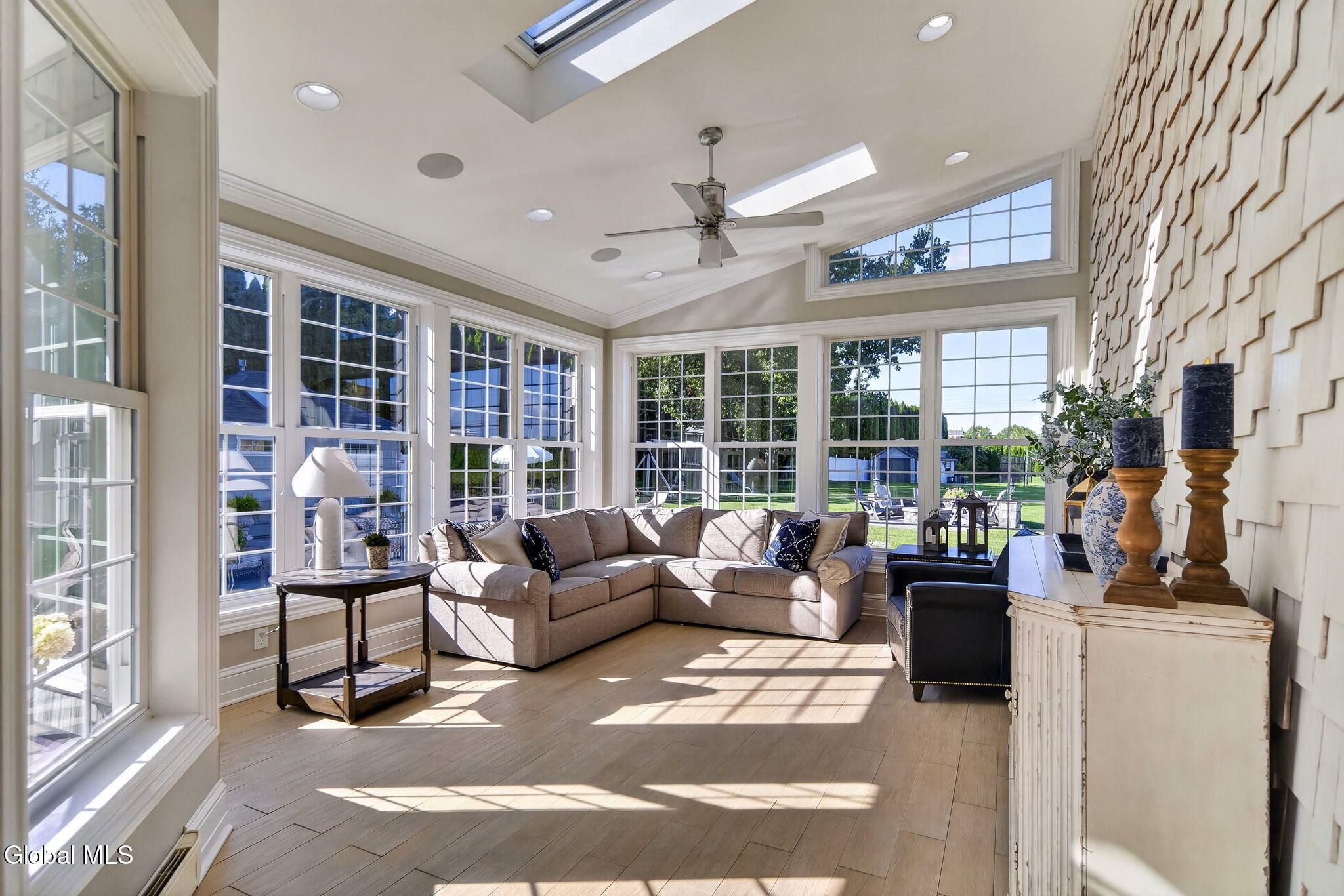 245 Menlo Park Road Niskayuna NY 12309