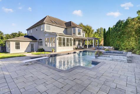 245 Menlo Park Road Niskayuna NY 12309