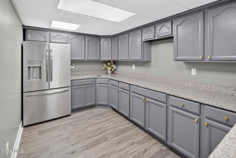 245 Menlo Park Road Niskayuna NY 12309