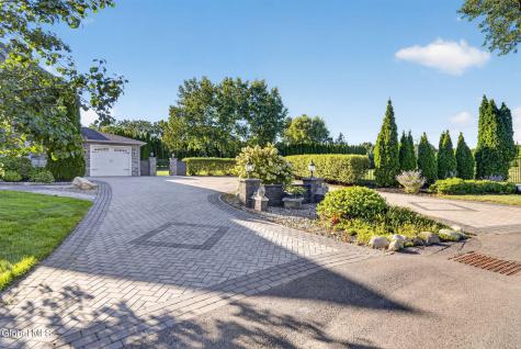 245 Menlo Park Road Niskayuna NY 12309