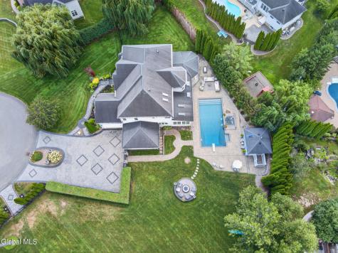 245 Menlo Park Road Niskayuna NY 12309