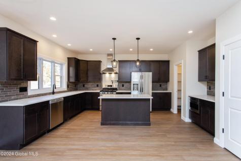 L7 Hetcheltown Road Glenville NY 12302