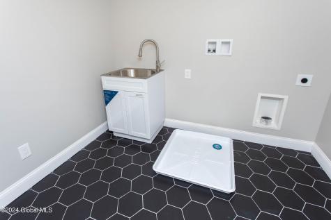 L7 Hetcheltown Road Glenville NY 12302