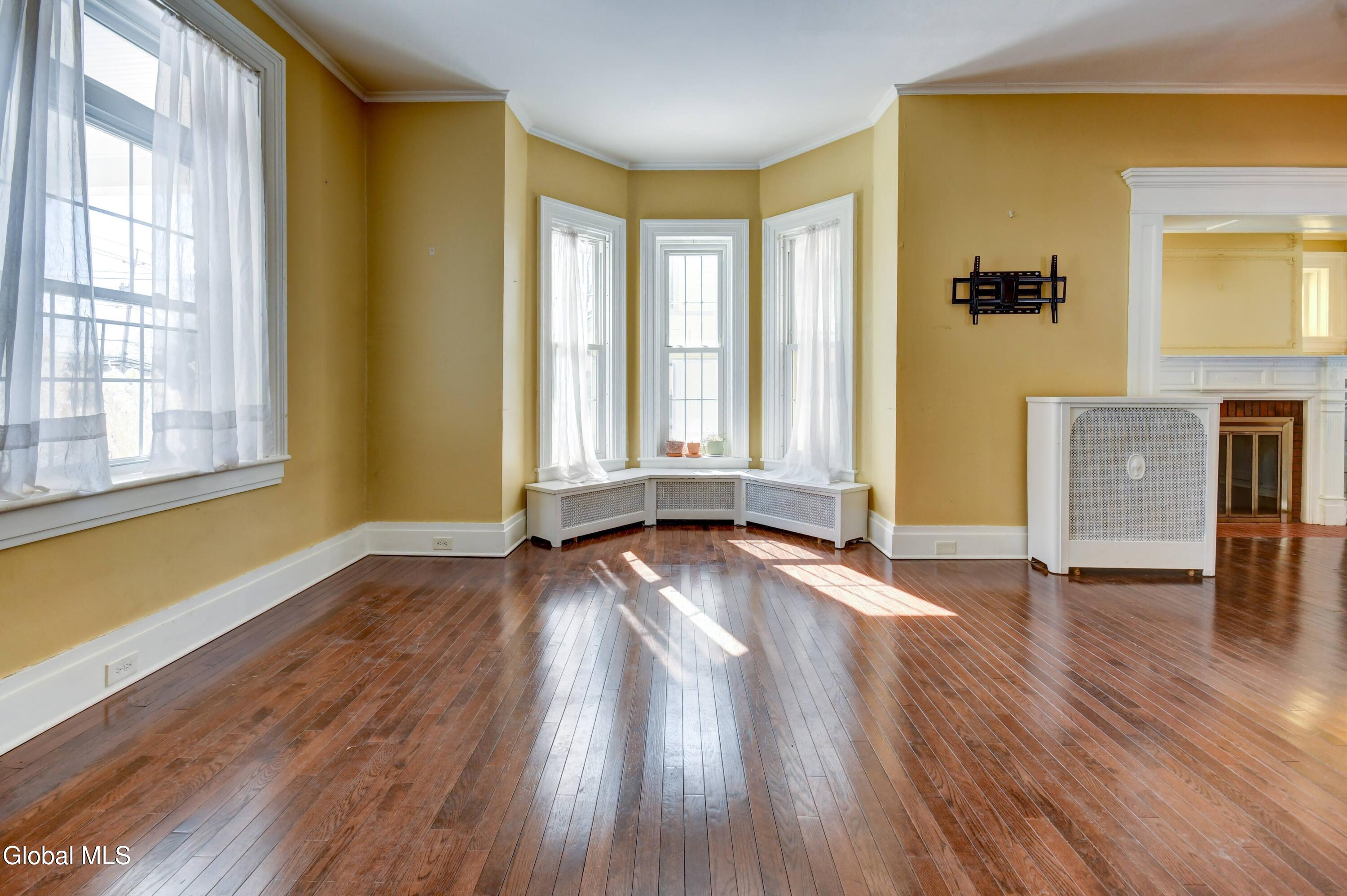 168 Locust Avenue Amsterdam NY 12010