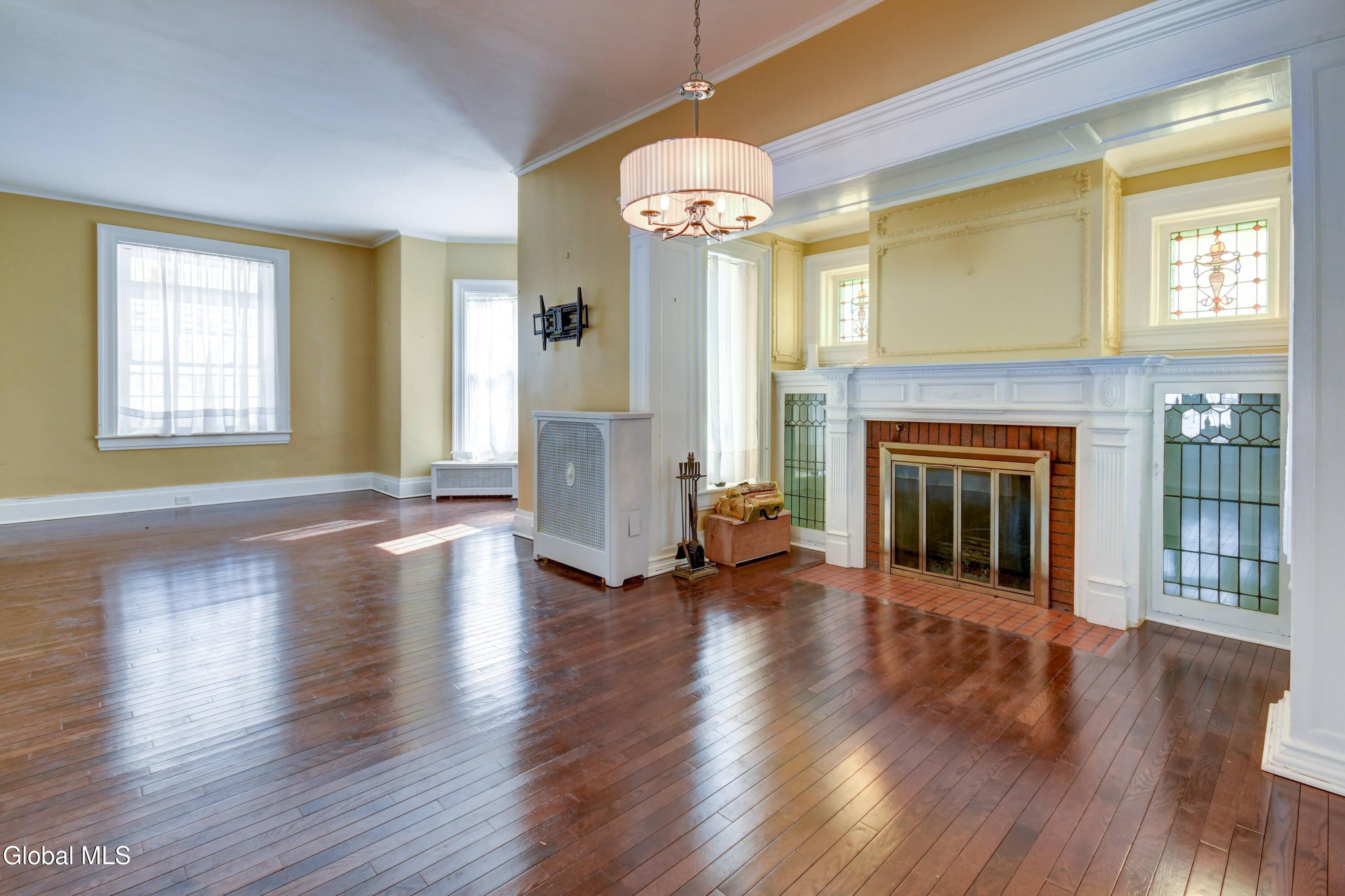 168 Locust Avenue Amsterdam NY 12010