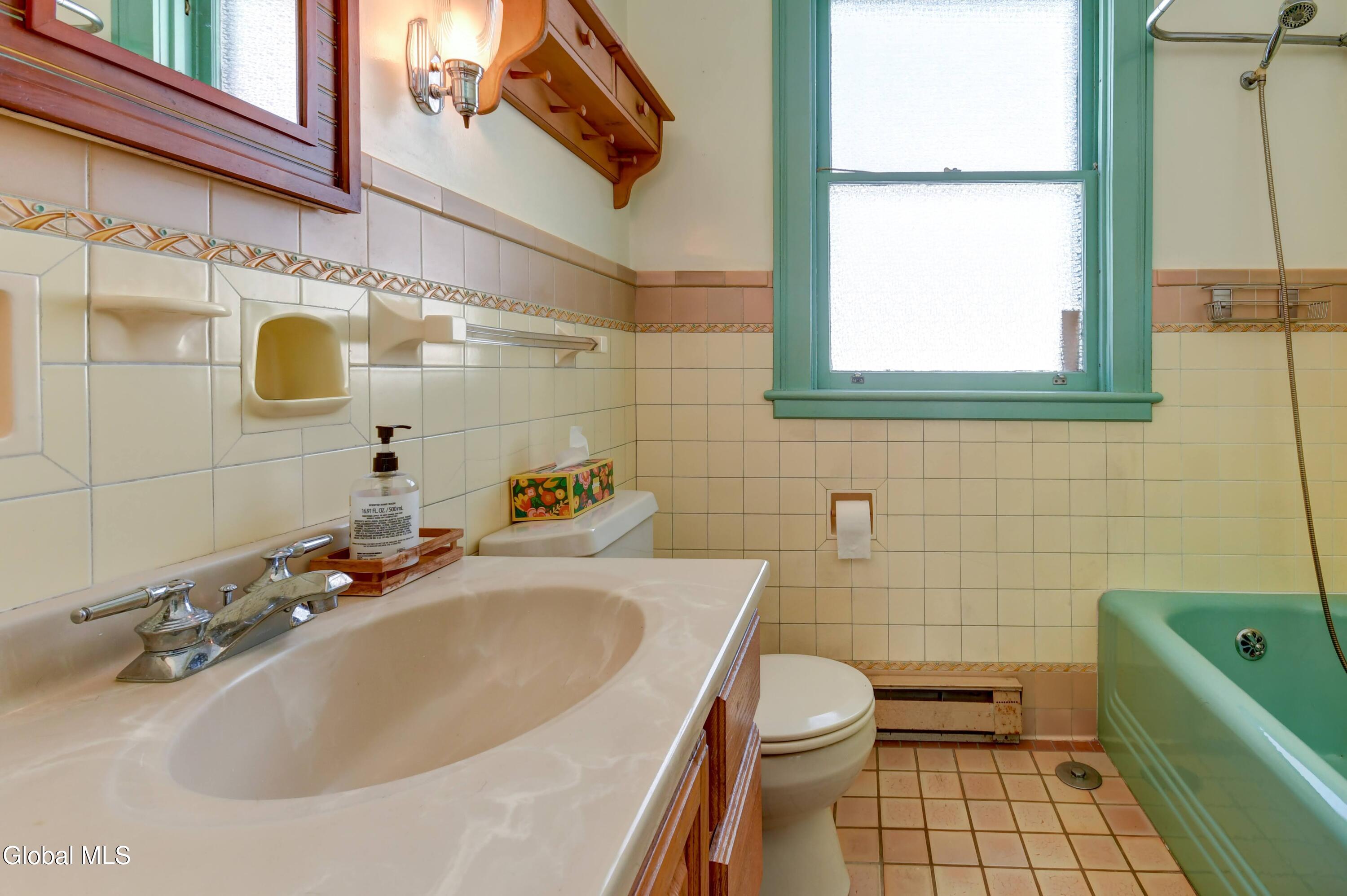 168 Locust Avenue Amsterdam NY 12010