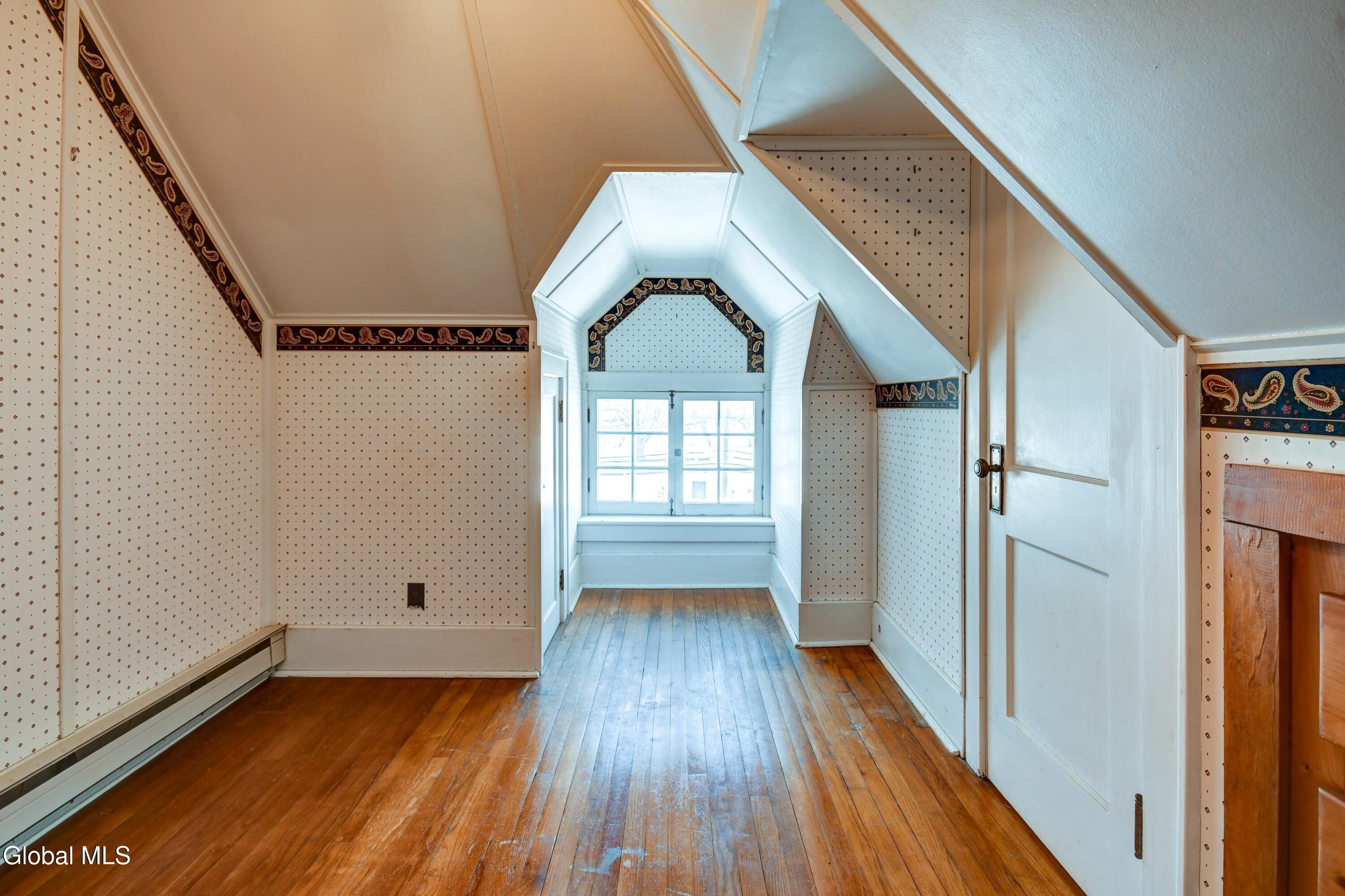 168 Locust Avenue Amsterdam NY 12010