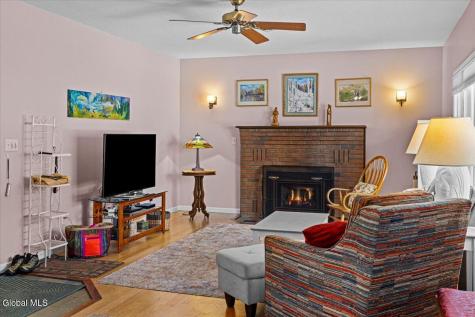 21 Fox Hollow Lane Queensbury NY 12804