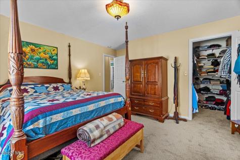 21 Fox Hollow Lane Queensbury NY 12804