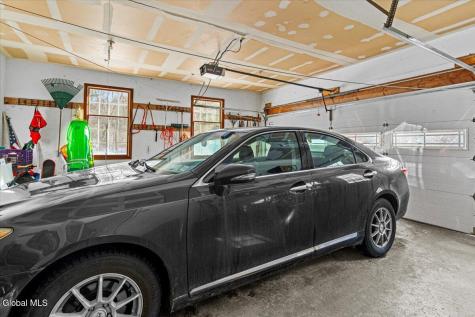 21 Fox Hollow Lane Queensbury NY 12804