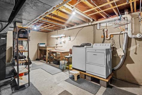 21 Fox Hollow Lane Queensbury NY 12804