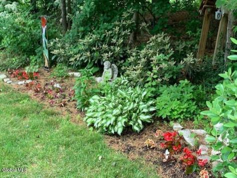 21 Fox Hollow Lane Queensbury NY 12804