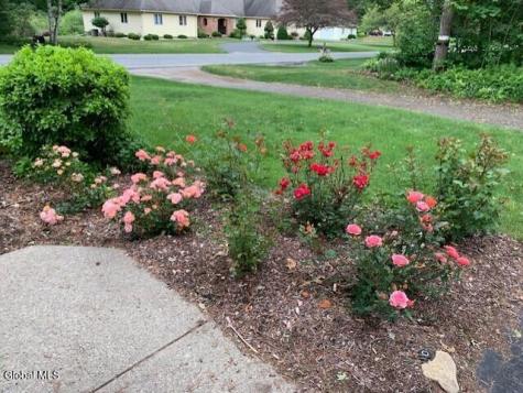 21 Fox Hollow Lane Queensbury NY 12804