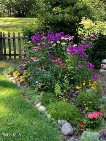 21 Fox Hollow Lane Queensbury NY 12804