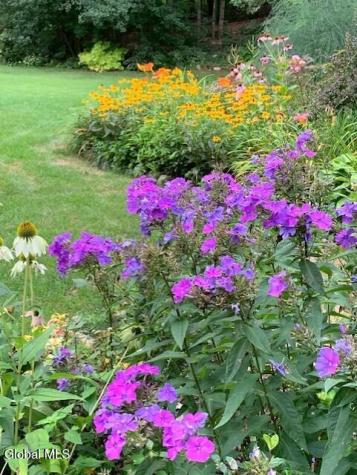 21 Fox Hollow Lane Queensbury NY 12804