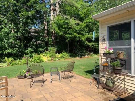 21 Fox Hollow Lane Queensbury NY 12804