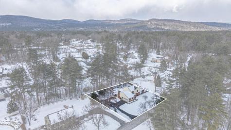 21 Fox Hollow Lane Queensbury NY 12804