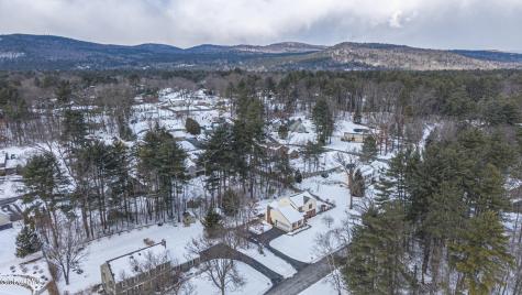 21 Fox Hollow Lane Queensbury NY 12804