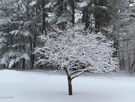 21 Fox Hollow Lane Queensbury NY 12804