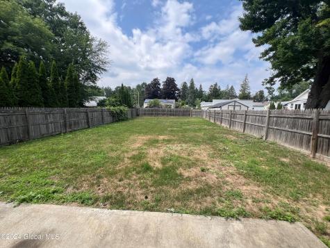 313 Chiswell Road Schenectady NY 12304