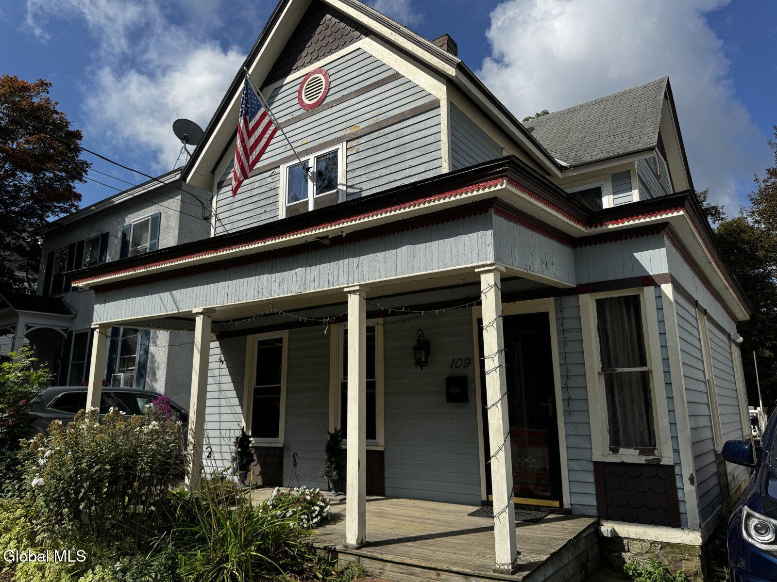109 S Market Street Johnstown NY 12095