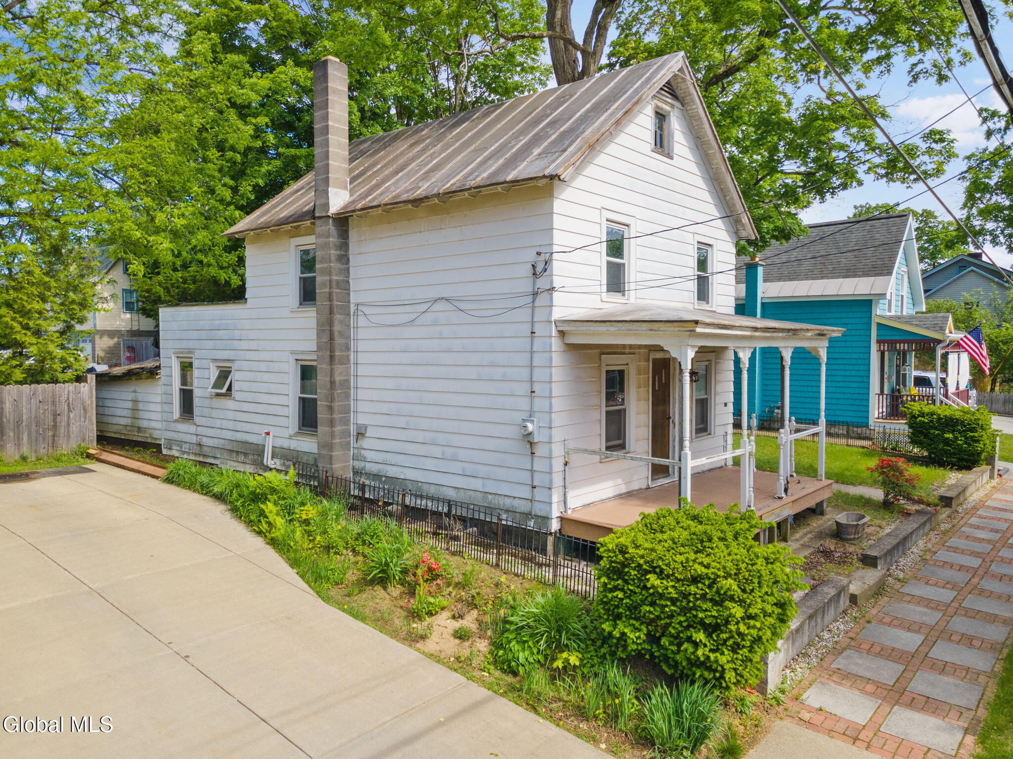 28 Warren Street Saratoga Springs NY 12866