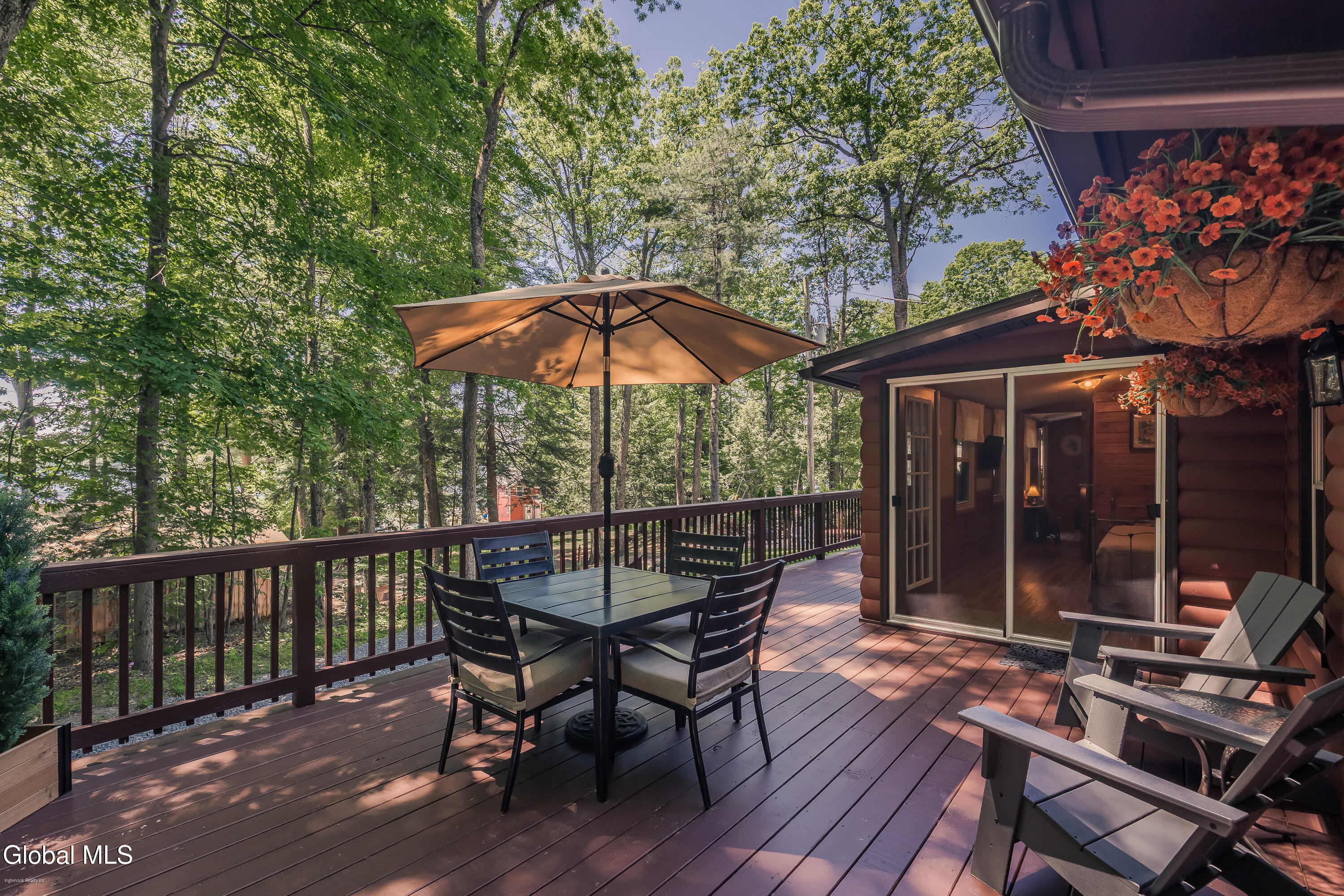 7104 Woods End Road Galway NY 12074