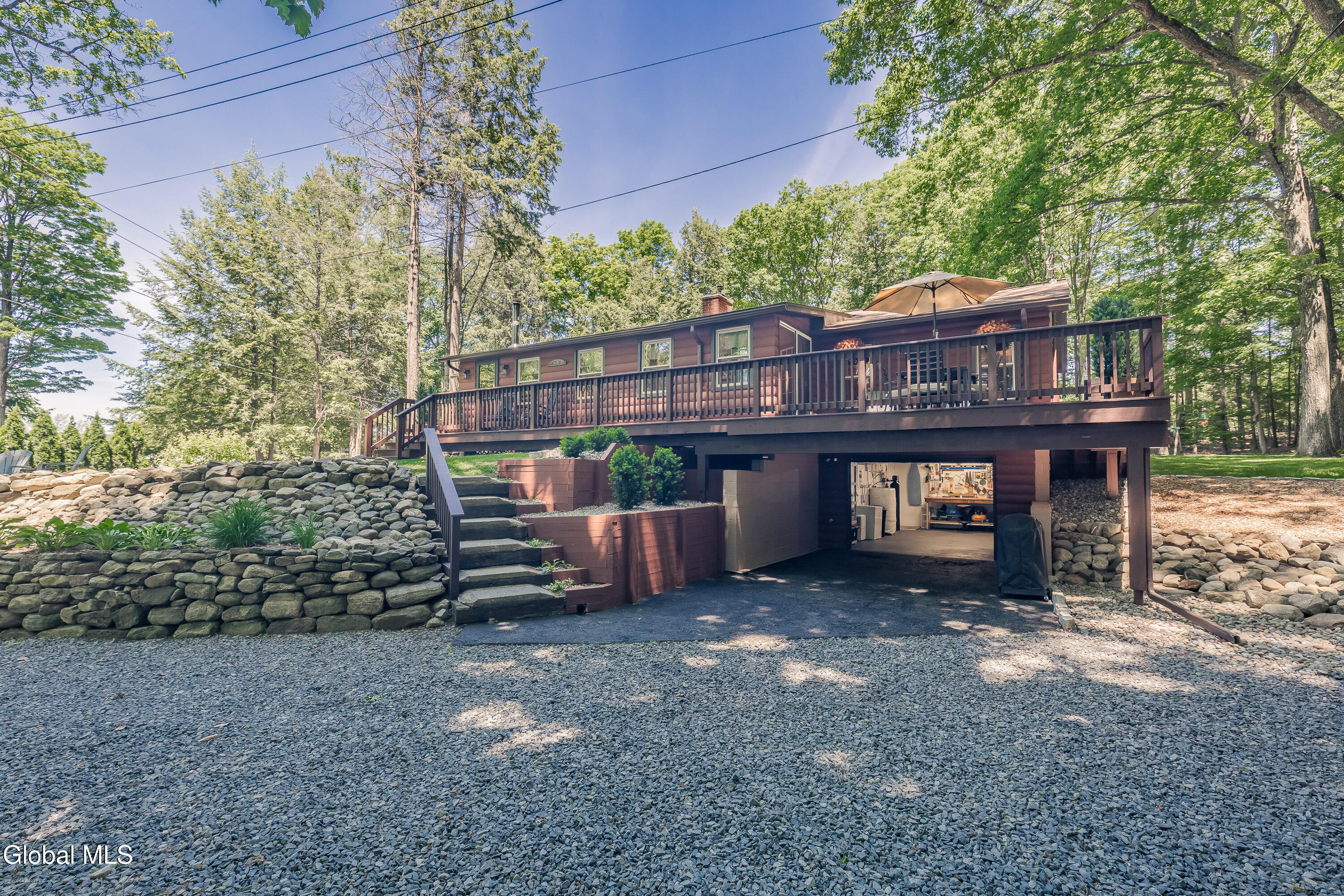 7104 Woods End Road Galway NY 12074