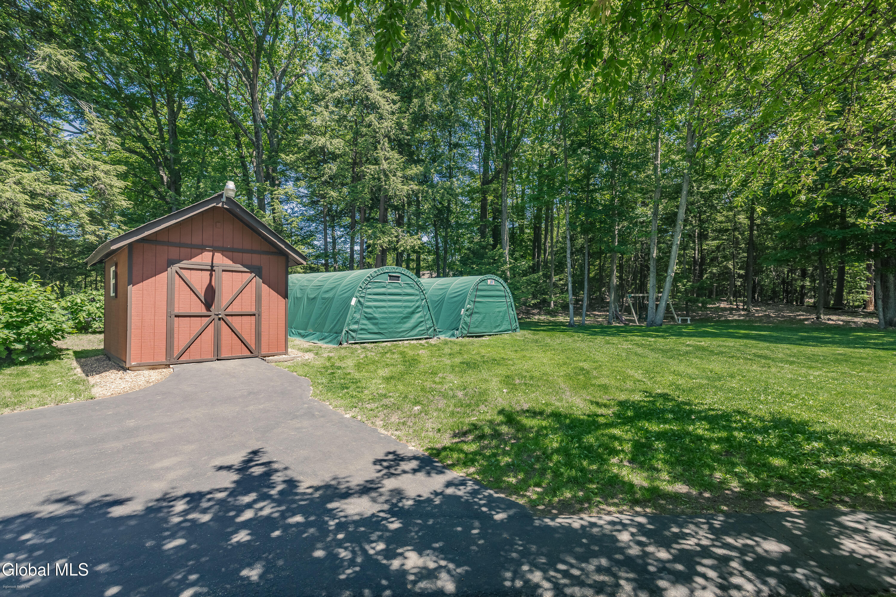 7104 Woods End Road Galway NY 12074