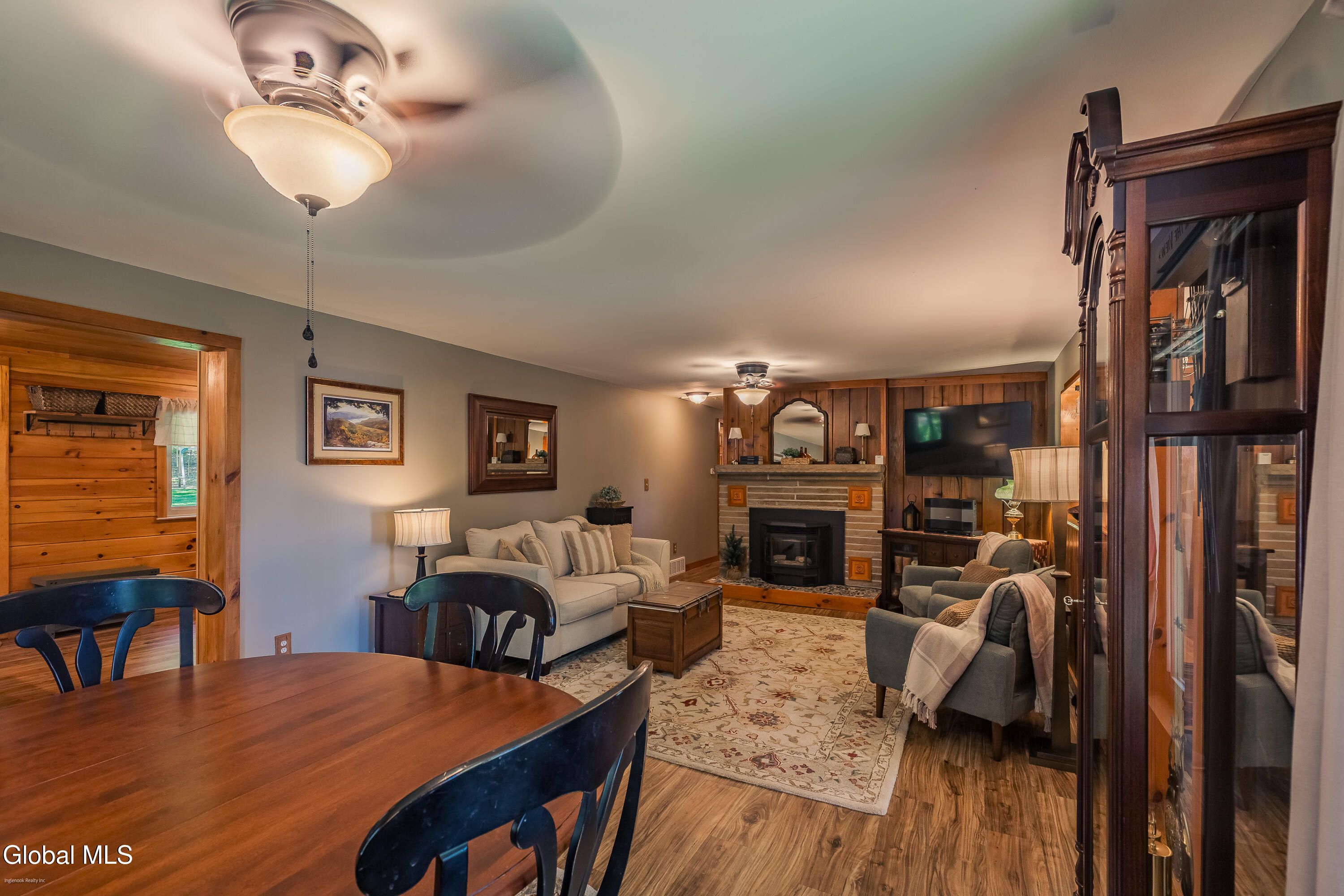 7104 Woods End Road Galway NY 12074