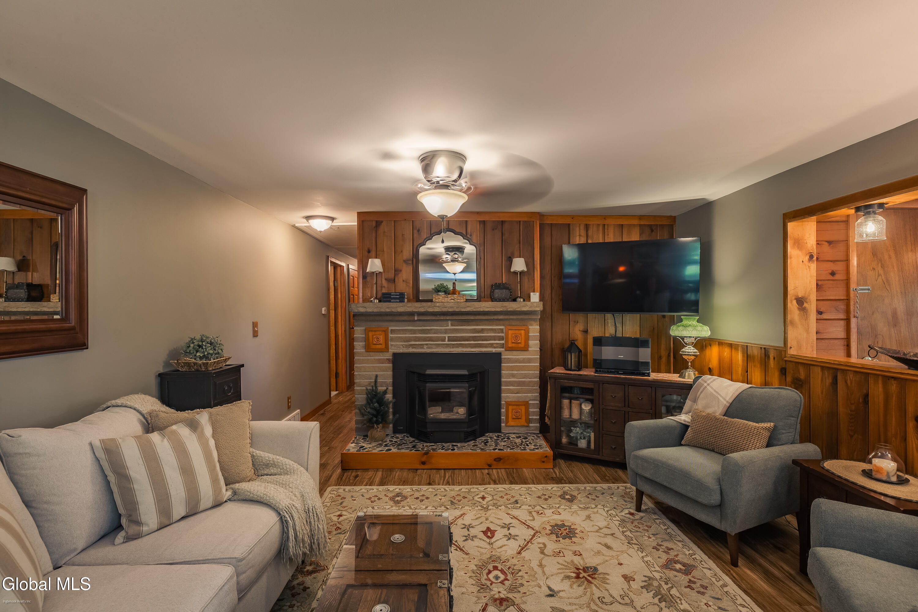 7104 Woods End Road Galway NY 12074