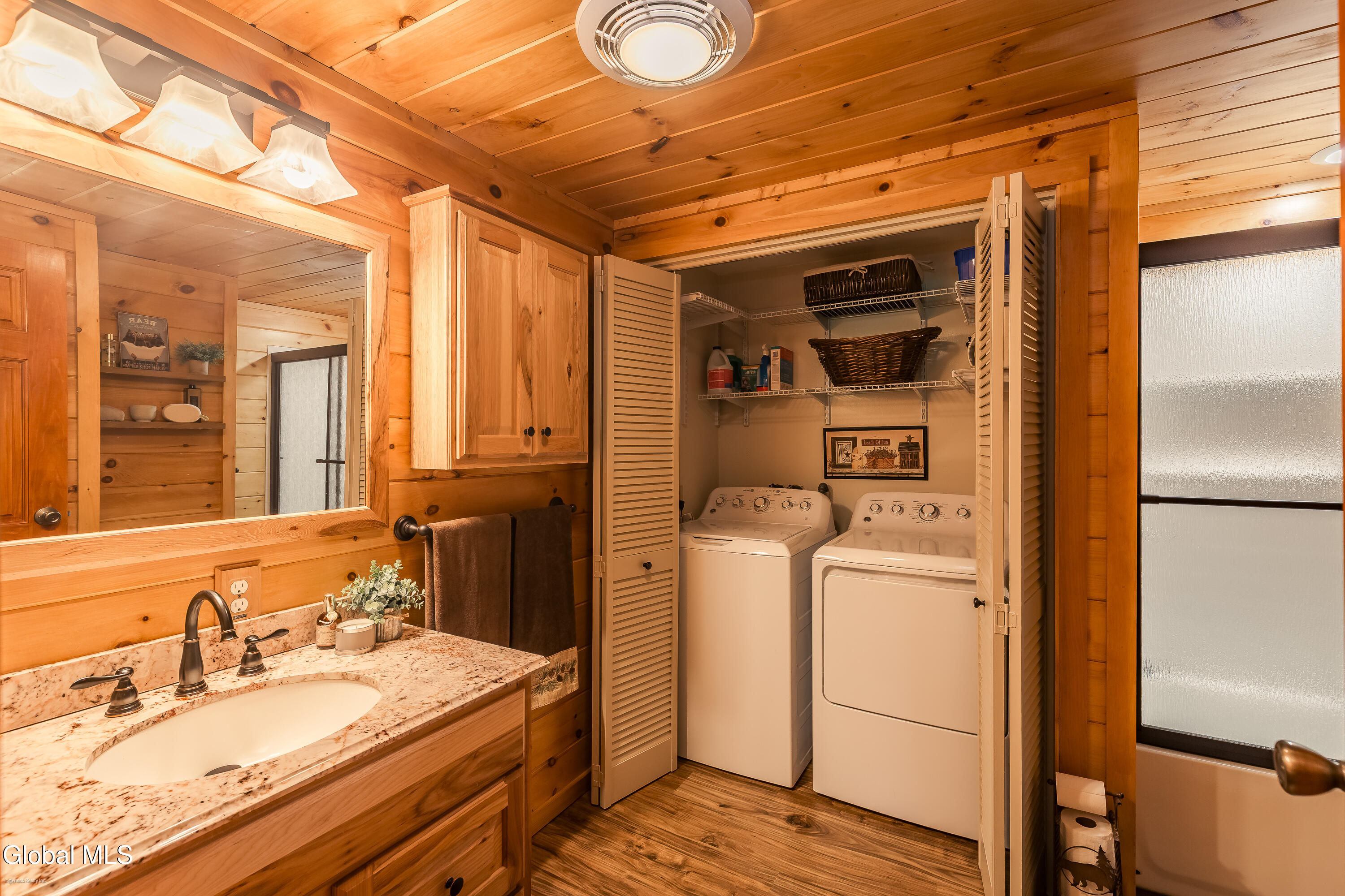 7104 Woods End Road Galway NY 12074