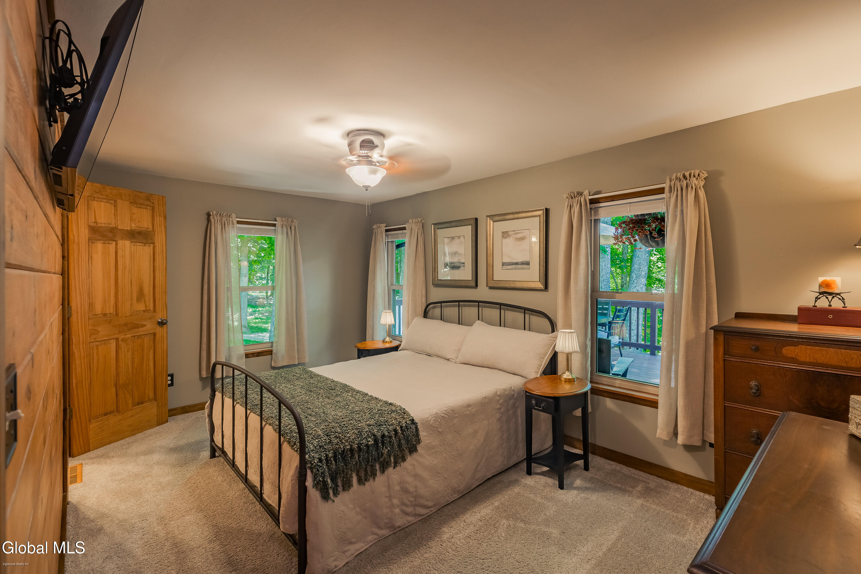 7104 Woods End Road Galway NY 12074