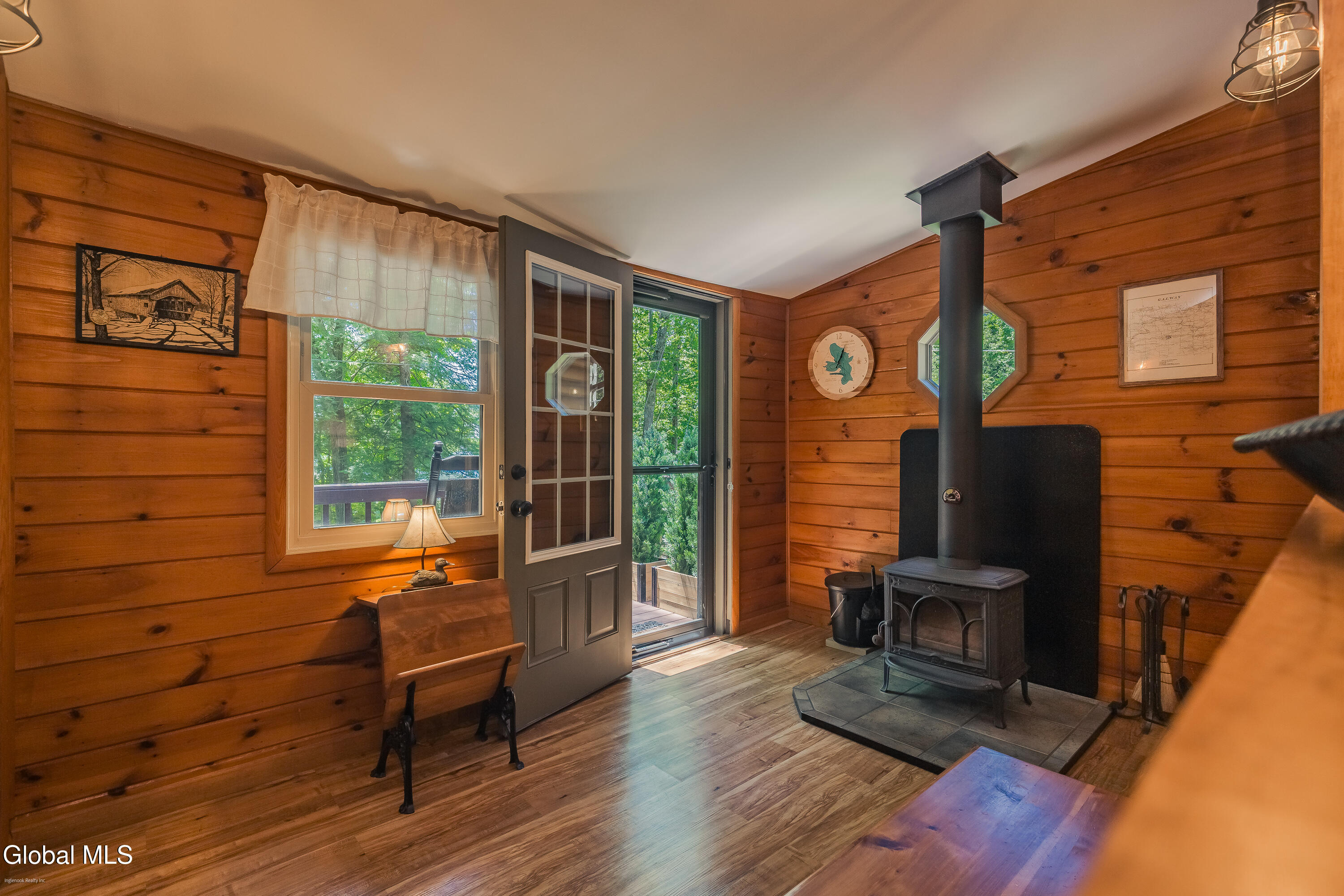 7104 Woods End Road Galway NY 12074