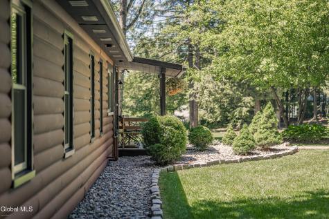 7104 Woods End Road Galway NY 12074