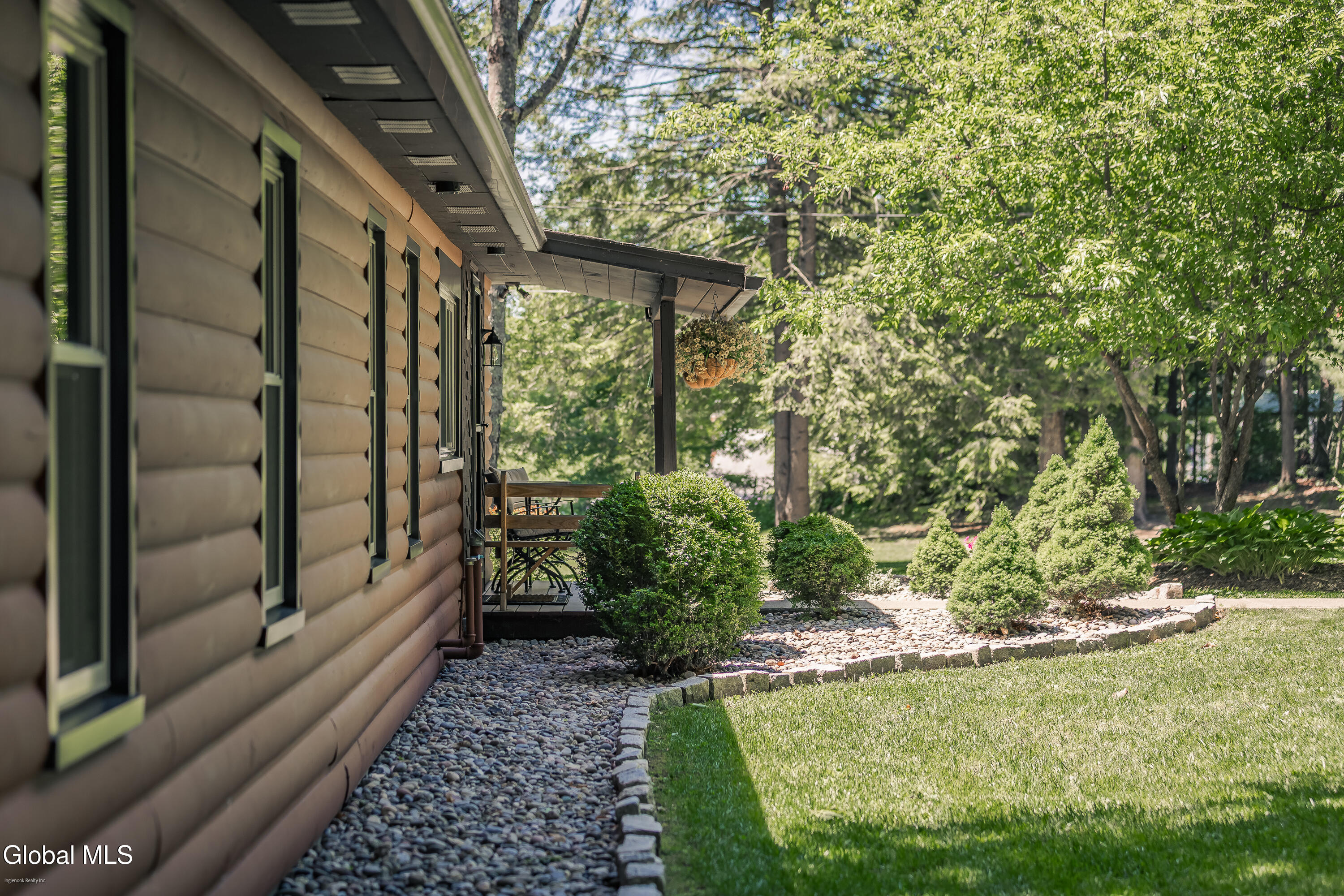 7104 Woods End Road Galway NY 12074