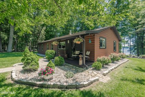 7104 Woods End Road Galway NY 12074