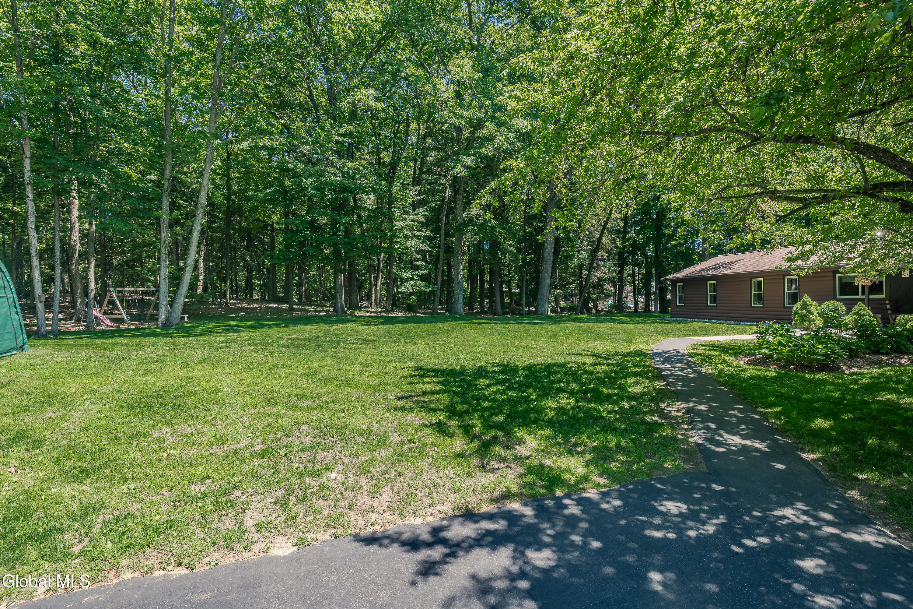 7104 Woods End Road Galway NY 12074
