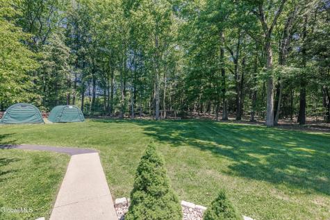 7104 Woods End Road Galway NY 12074