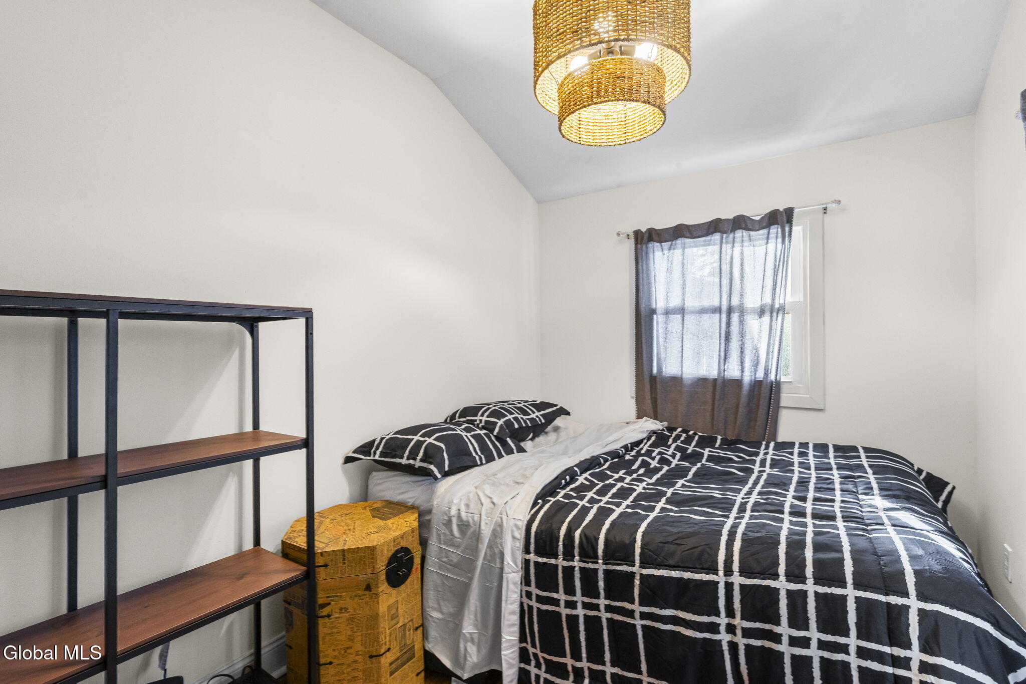 4 Valleyview Avenue Schenectady NY 12306