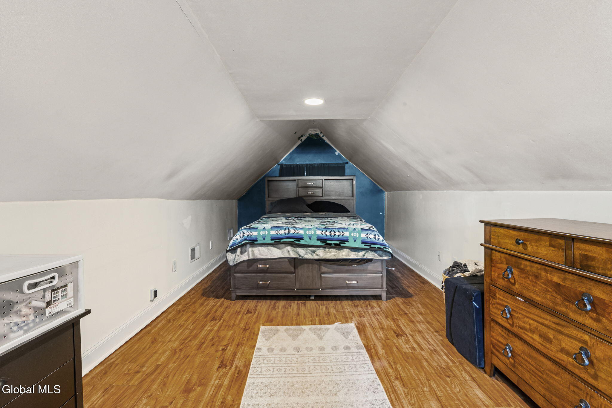 4 Valleyview Avenue Schenectady NY 12306