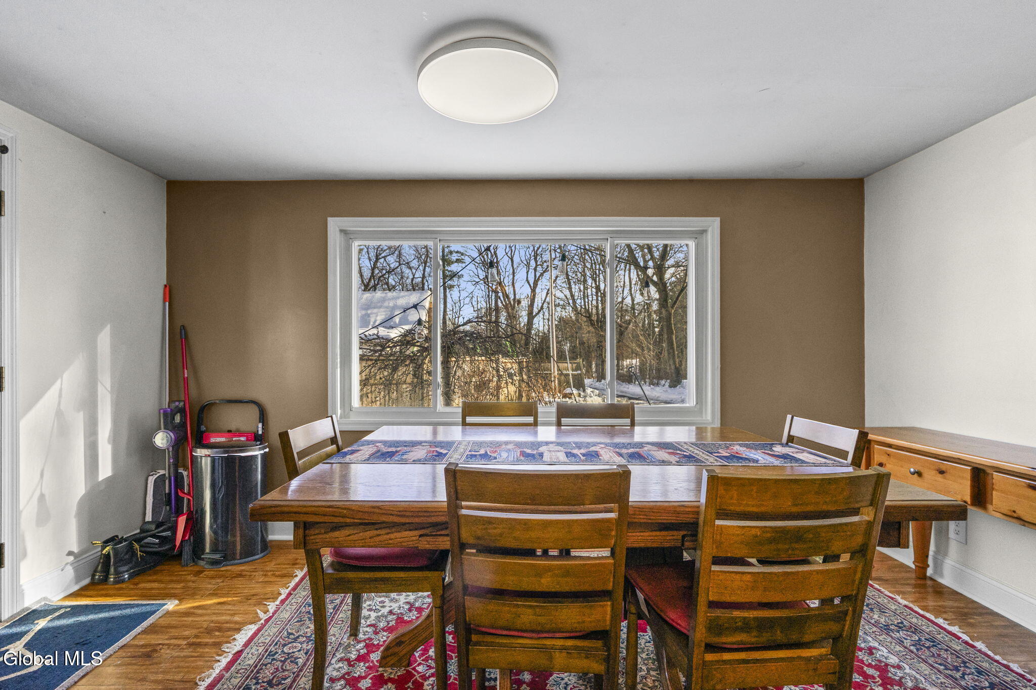 4 Valleyview Avenue Schenectady NY 12306