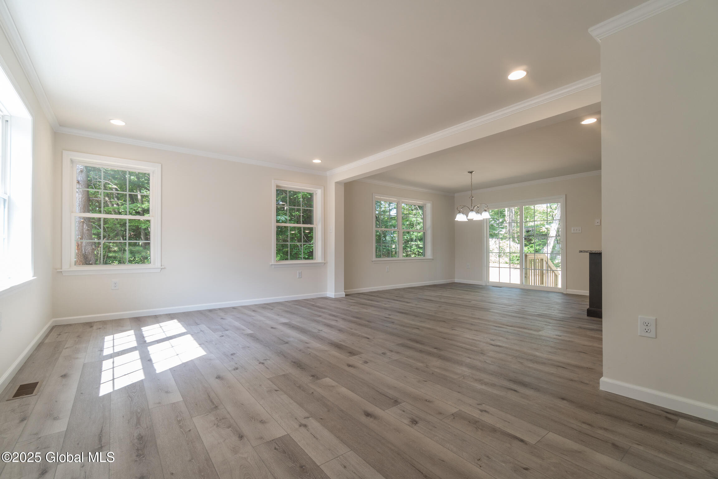 2 Killington Lane Johnstown NY 12095